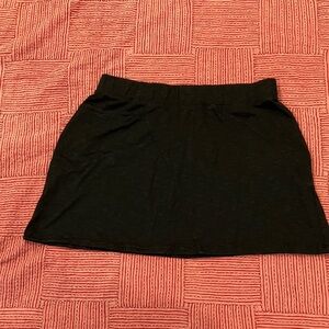 Horny Toad women’s medium Black Mini Skirt